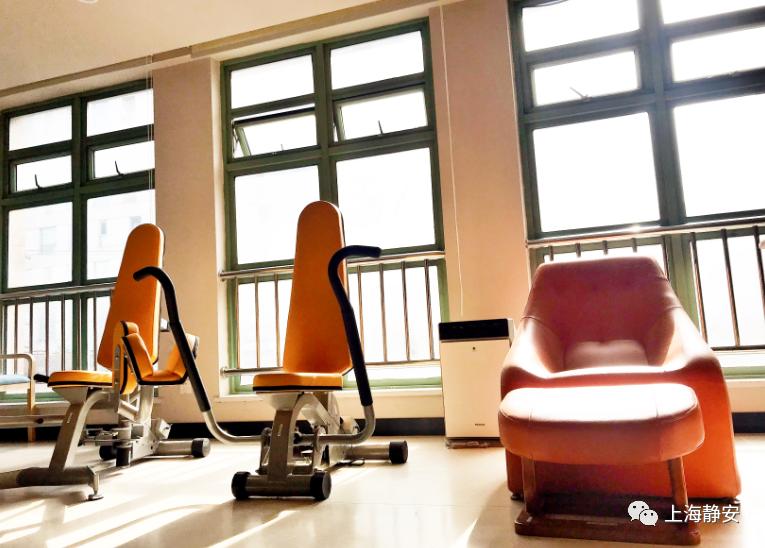 醫療、康復、生活照料……這些需求在家門口就能解決！靜安這里正打造“沒有圍墻的養老院”(圖7)