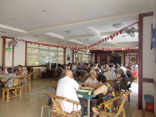 這些養(yǎng)老院消防安全知識你知道多少?(圖6) 這些養(yǎng)老院消防安全知識你知道多少?(圖6)