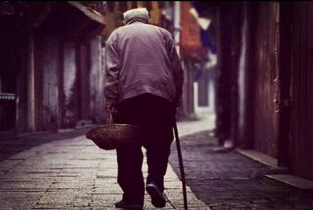 養老,是一場關乎經濟實力和人性的博弈(圖2) 養老,是一場關乎經濟實力和人性的博弈(圖2)