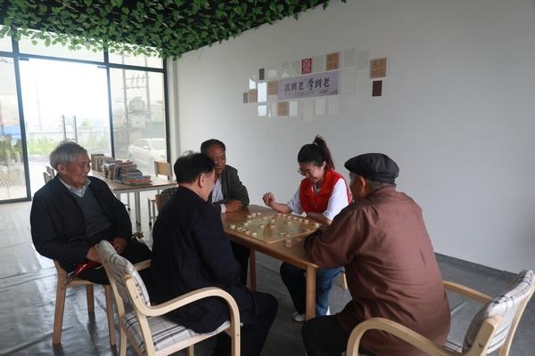 余慶:探索醫(yī)養(yǎng)融合 唱響最美“夕陽紅”(圖4) 余慶:探索醫(yī)養(yǎng)融合 唱響最美“夕陽紅”(圖4)